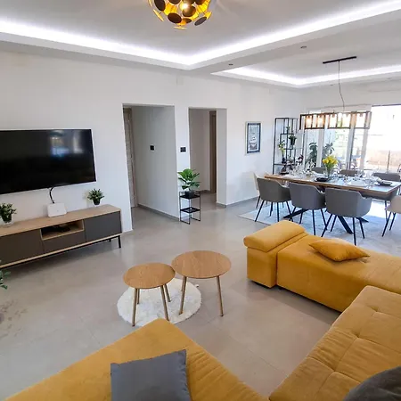 Appartamento Nona By Interhome Medolino